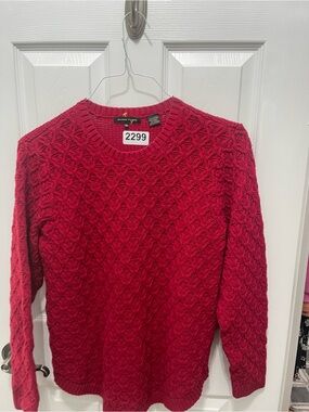 JEANNE PIERRE Raspberry Cable Knit Crewneck Sweater